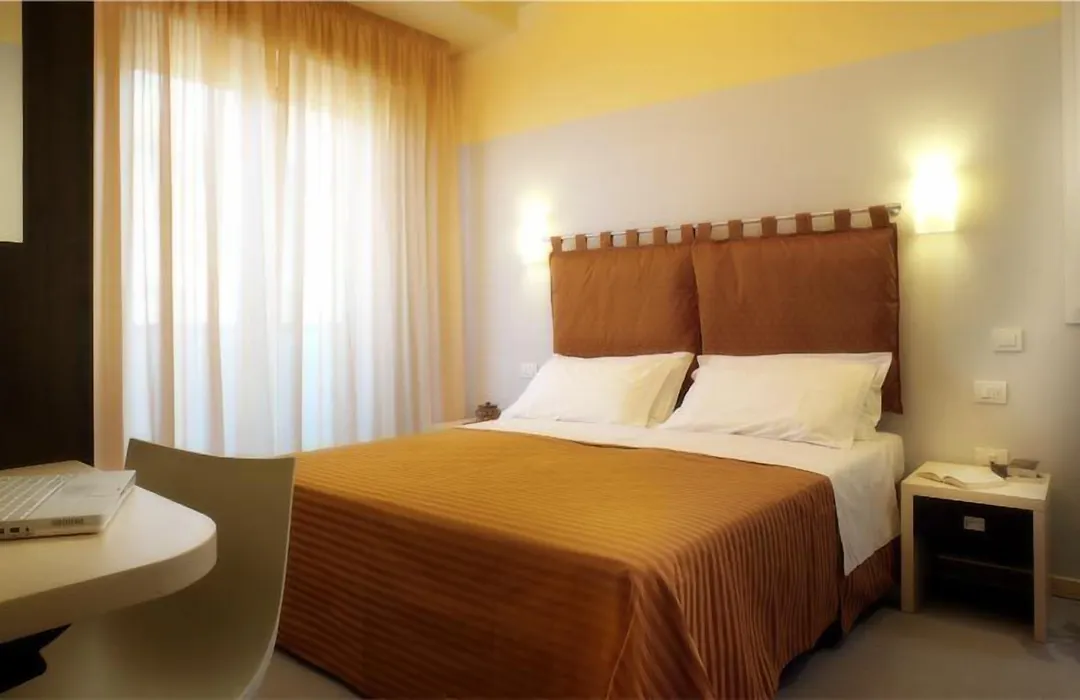Hotel Commodore-1