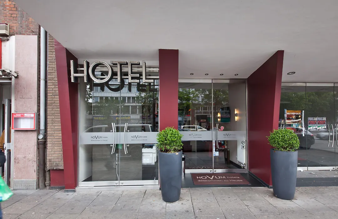 Hotel Savoy-1