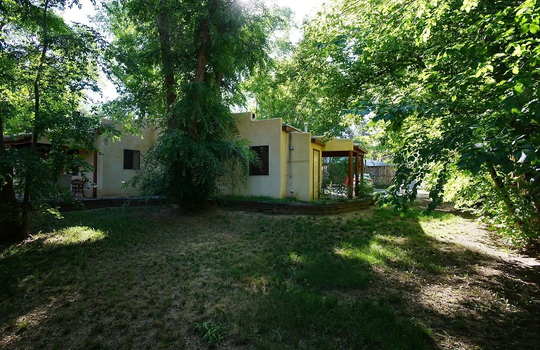 Burch Street Casitas Hotel Taos-1