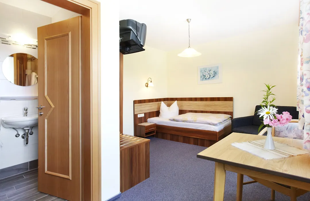 Hotel-Gasthof Zum Oberen Wirt-1