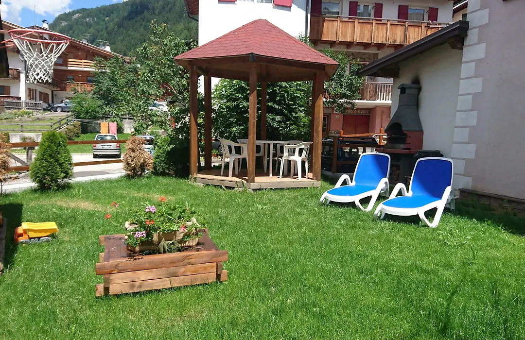 Hotel Garnì Nès Crépes-1