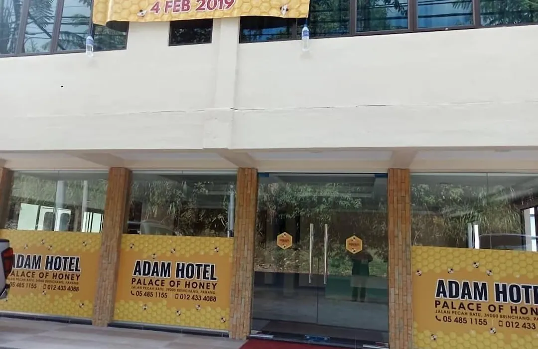 Adam Hotel-1