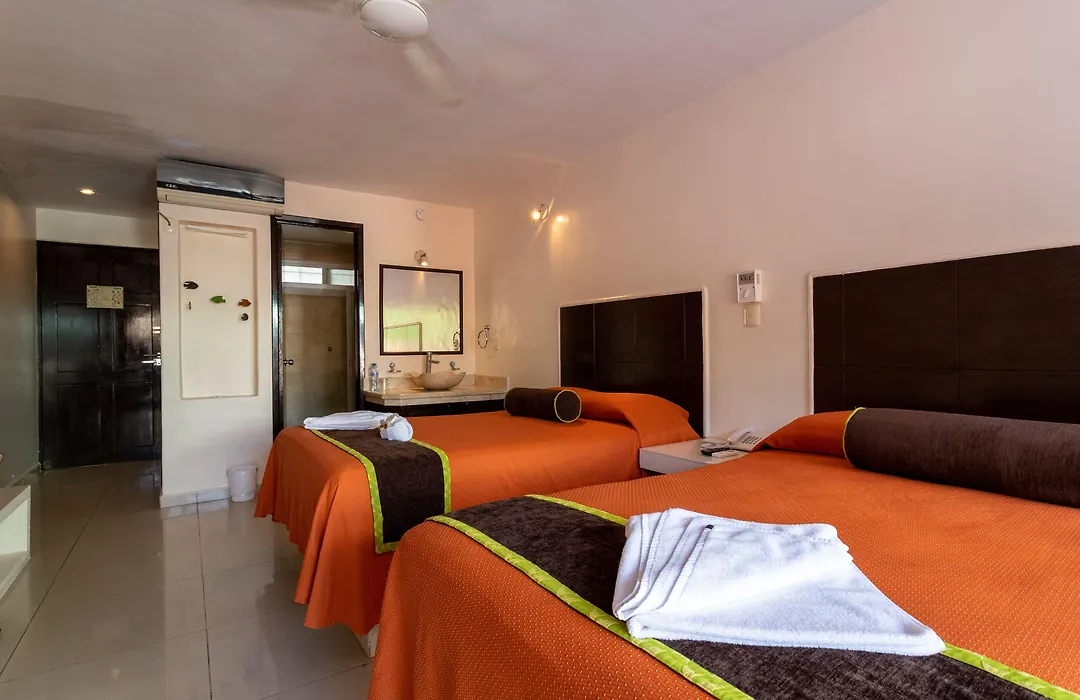 Kay Hotel (Adults Only)-1