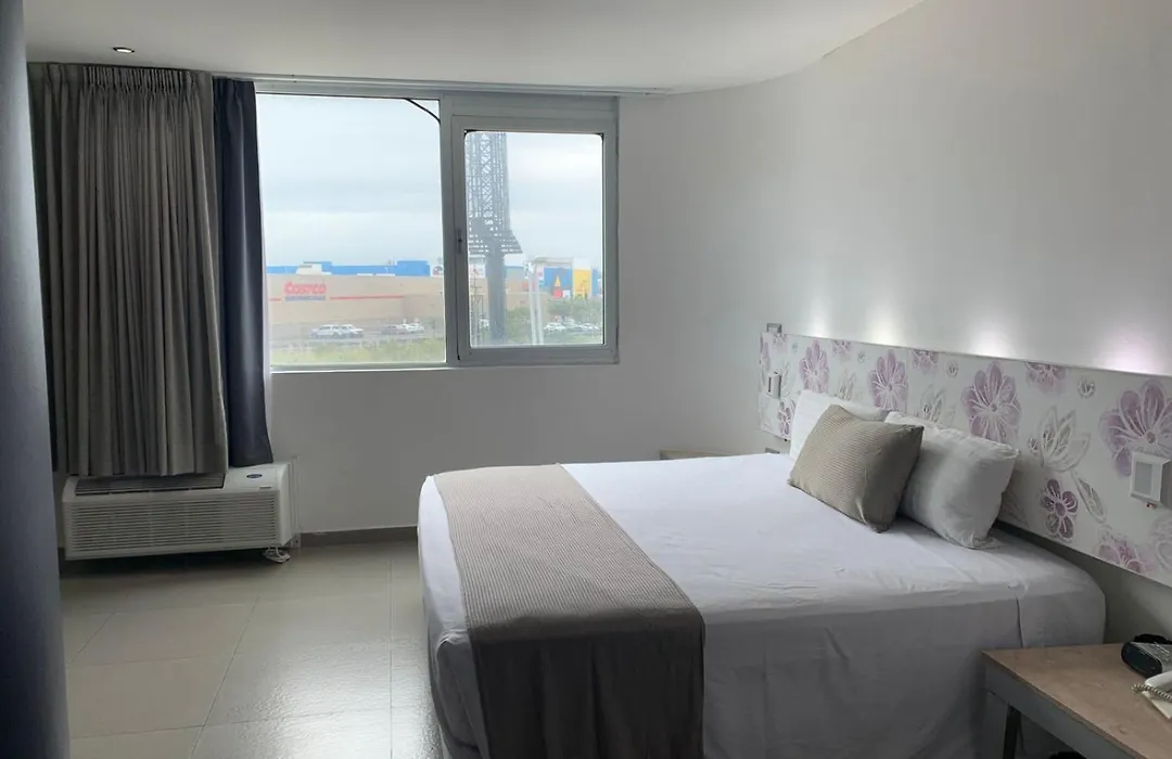 Hotel Punta Azul-1