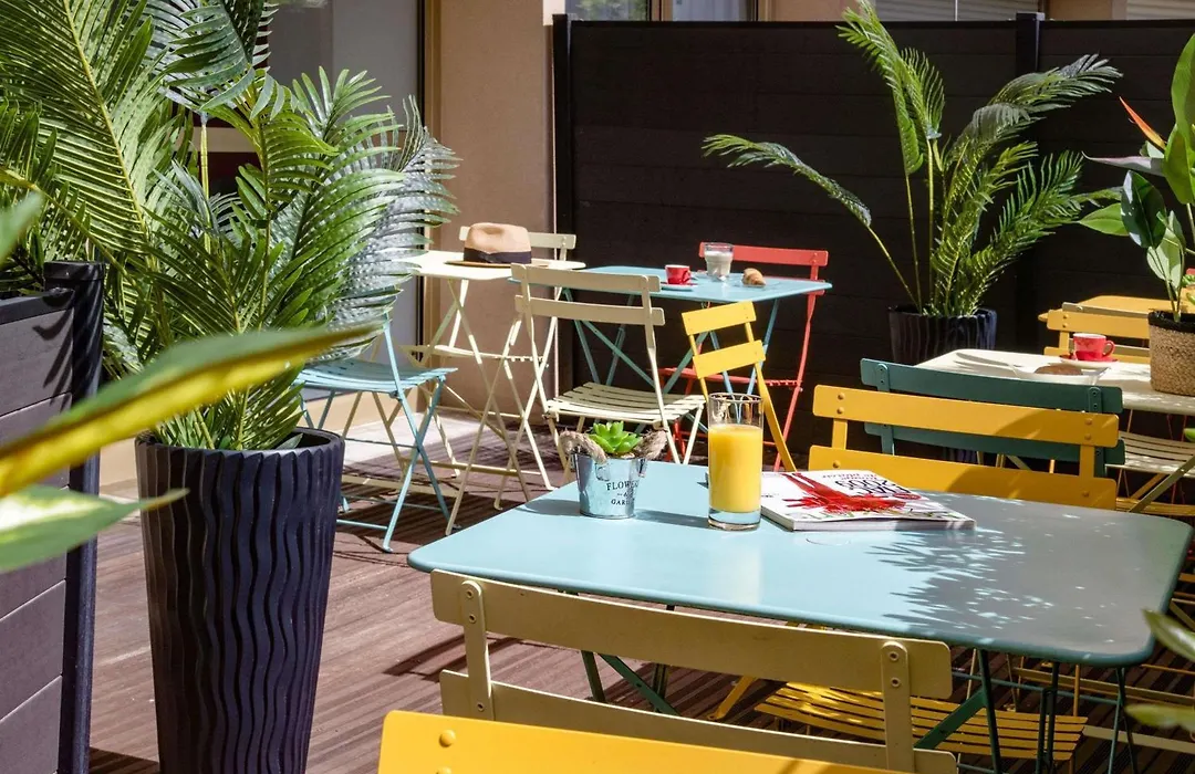 Ibis Cannes Plage La Bocca-1