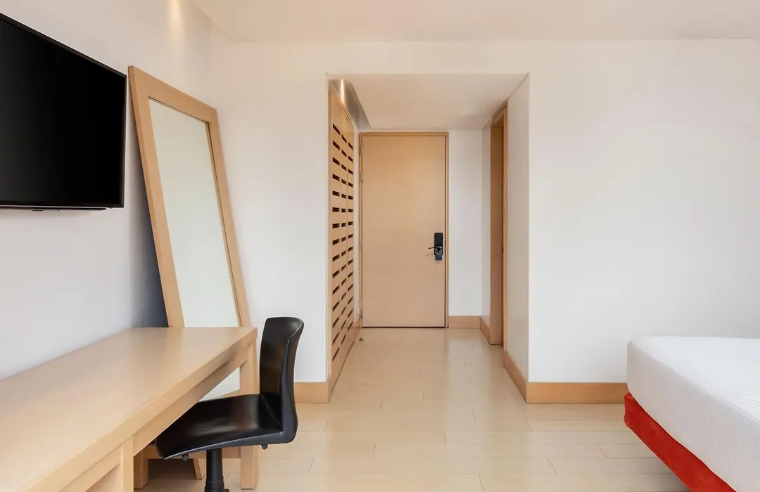 Fairfield By Marriott Bogota Embajada-1