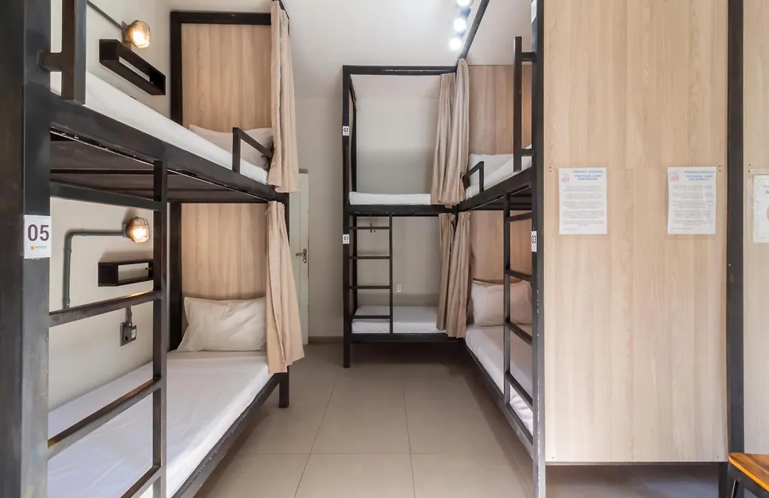 Hostel Leblon-1