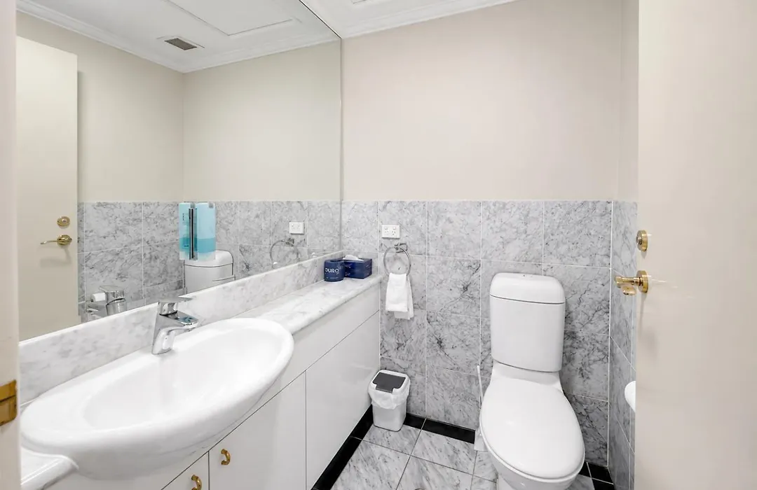 Melbourne Cbd Central Apartment Hotel Official-1