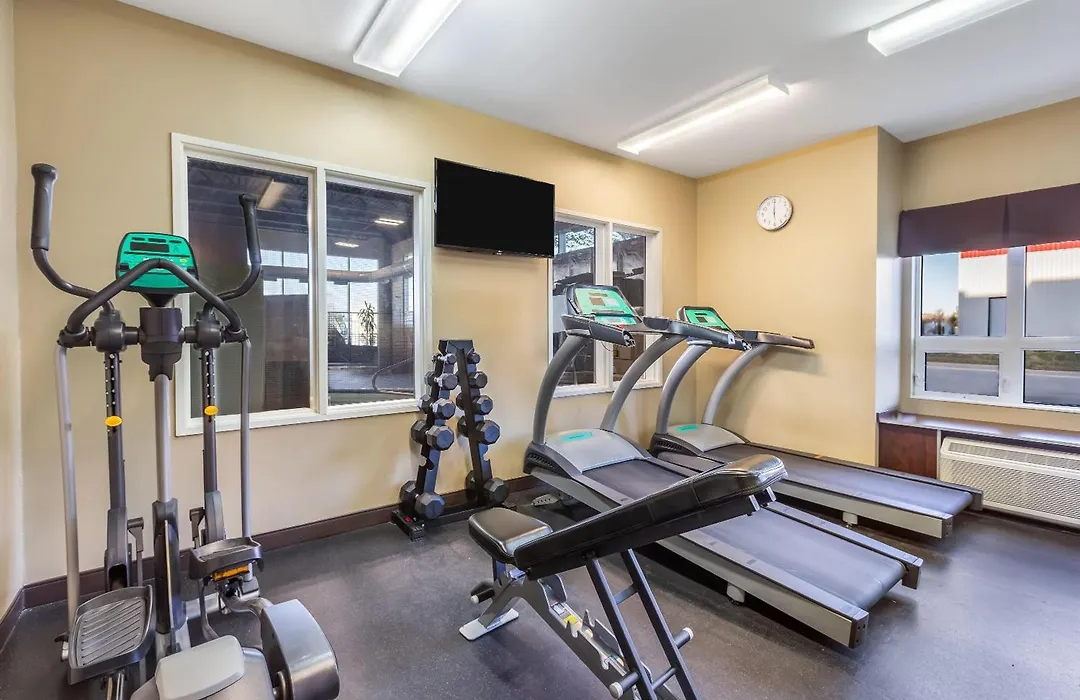 Microtel Inn & Suites By Wyndham - Timmins-1