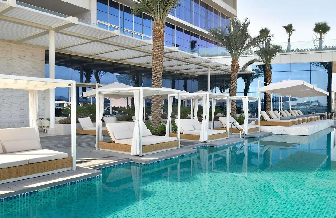 Grand Plaza Moevenpick Media City-1