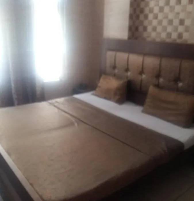 Hotel Grand-1
