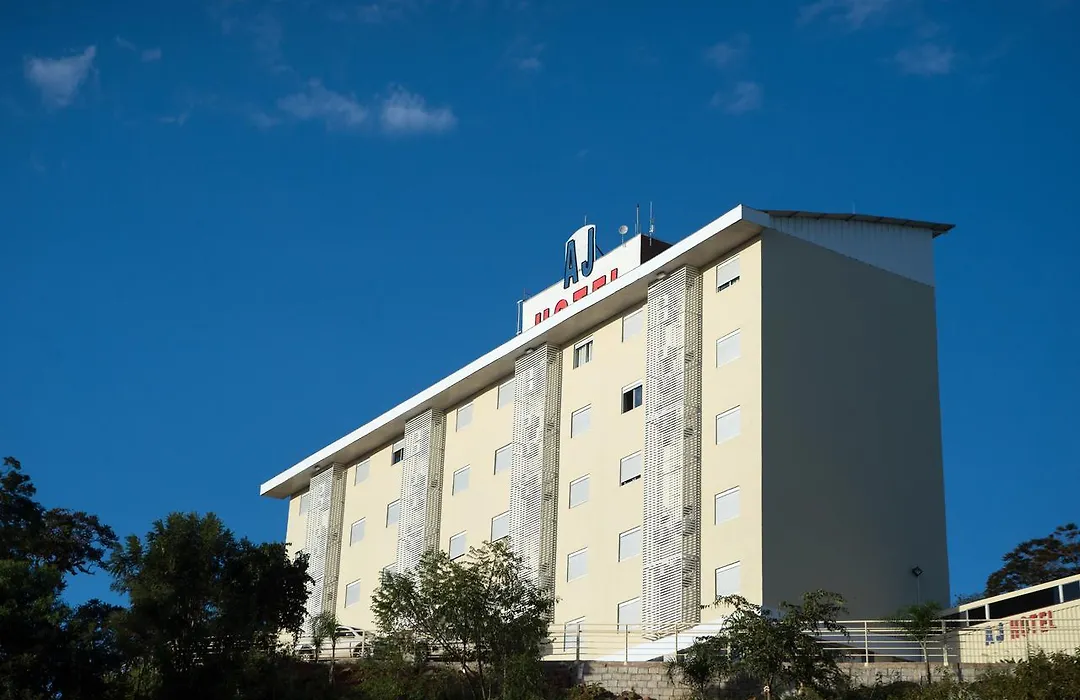 AJ Hotel Chapecó - Fácil Acesso Pátio Shopping e Rótula da Bandeira-1