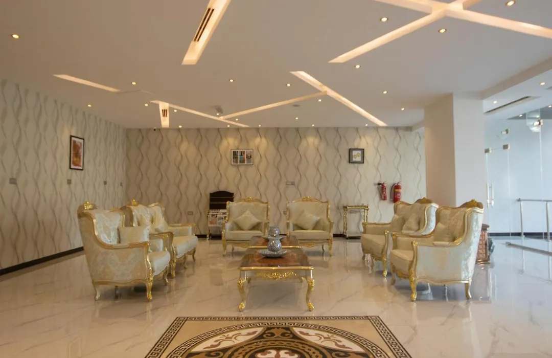 Home Station Hotel-1