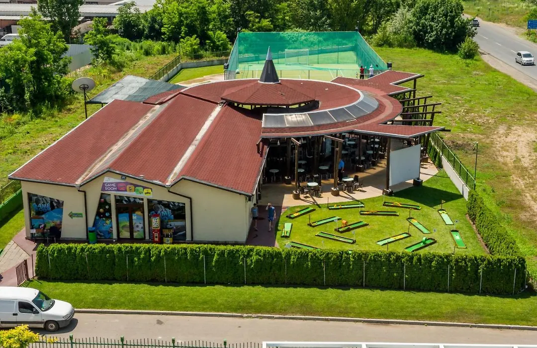 Aqua Nevis Hotel & Aqua Park-1