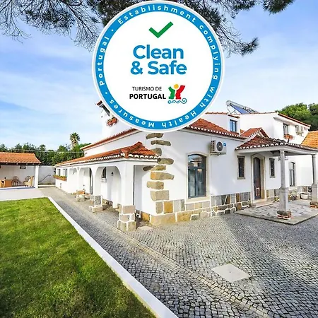 Santo António's Guesthouse-2