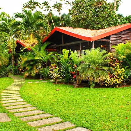 Casona Rustica & Bungalow-2