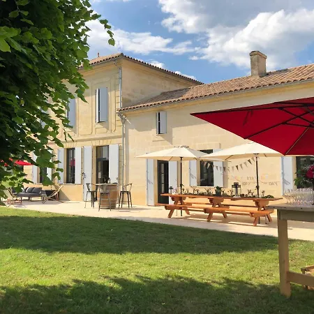 Gîte du Château Le Conte au coeur du vignoble de Saint Emilion-3