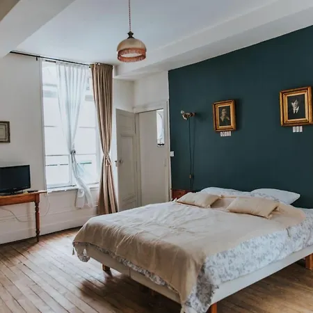 Maison Seraphine - Guest House - Bed And Breakfast-2