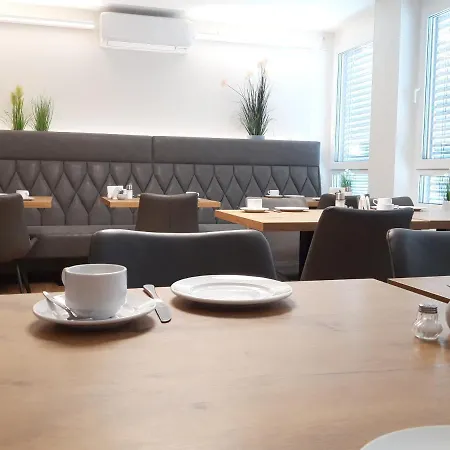 Hotel Weinert-3