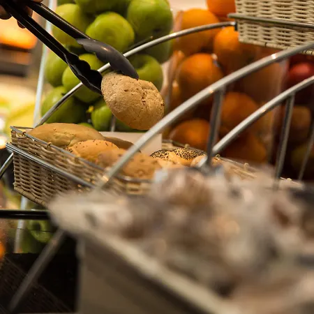 Holiday Inn Express London Stratford By Ihg-2