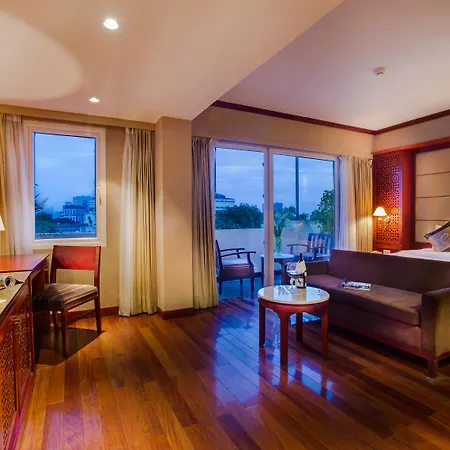 Conifer Boutique Hotel-2