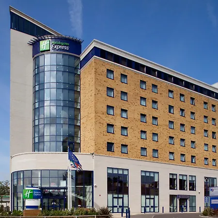 Holiday Inn Express London - Newbury Park, An Ihg Hotel-2
