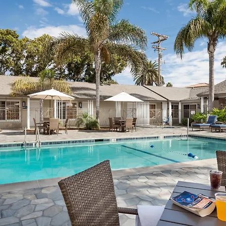 Holiday Inn Express And Suites La Jolla - Windansea Beach, And Ihg Hotel-3