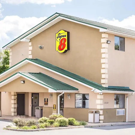Super 8 By Wyndham Harrisonburg-3