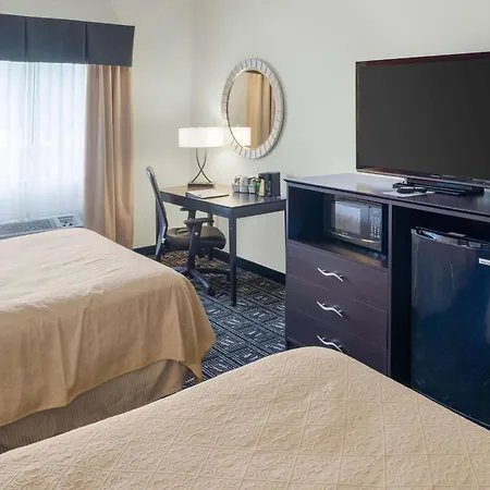Quality Inn & Suites Mankato East-2