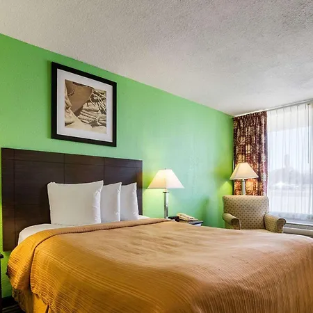Quality Inn Liberal-3