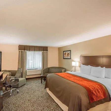 Quality Inn Corning-3