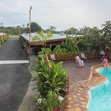 Cabanas Del Rio-2