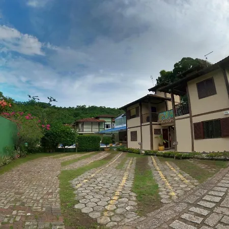 Recanto Vicks Flats-2