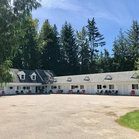 Pines Motel-3