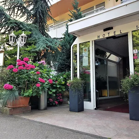 Apart Hotel Freiburg-3