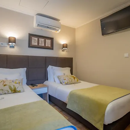 Dinya Lisbon Hotel-3