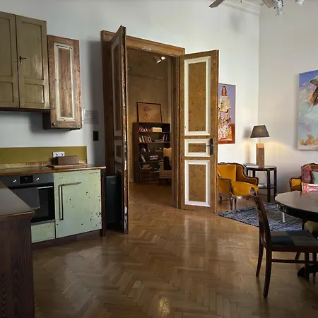 Brody House - Boutique Hotel-2