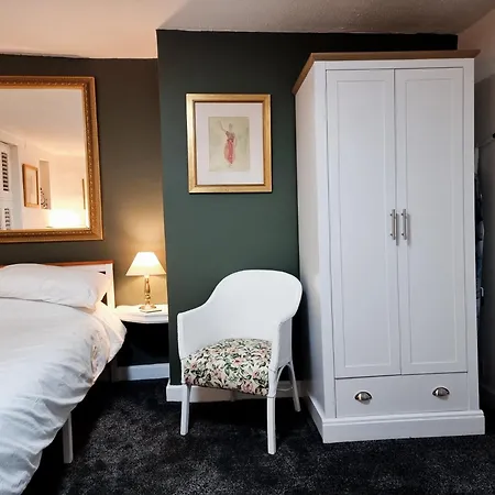 Poppy Cottage-2