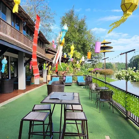 Club One Seven Gaymen Chiang Mai-2