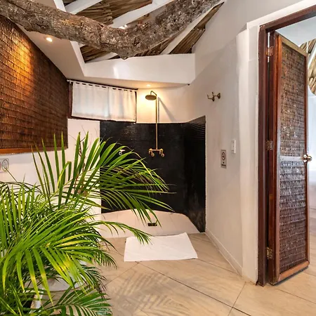 Hotel Coralina Island-2