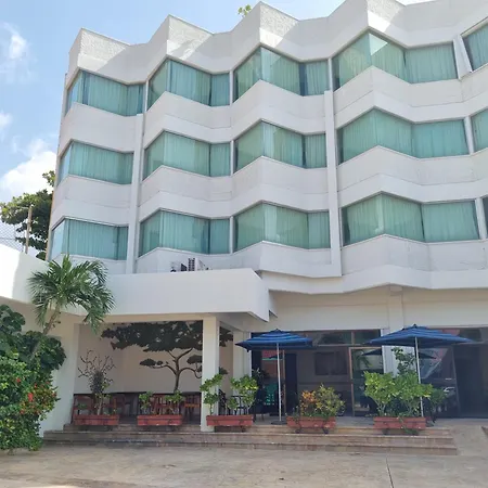 Hotel Plaza Cozumel-2