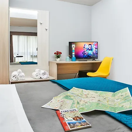 Firenze Rooms Cathedral B&B-2
