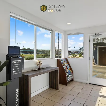 Gateway Lodge-2