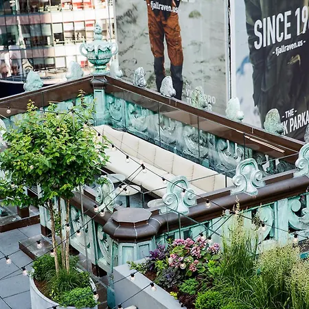 The Knickerbocker Hotel-2