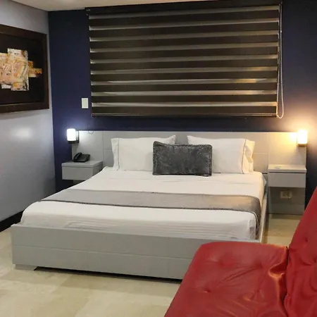 Hotel Lleras 10-2