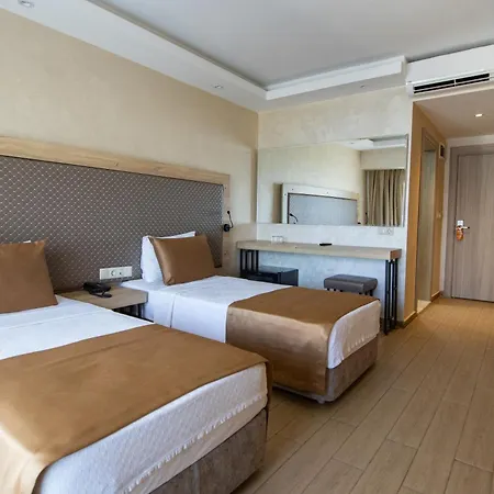 Point Beach Hotel-2