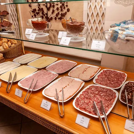 Le Suisse Elegance Hotel-2