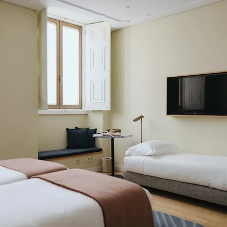 Nine Dots Azorean Art Boutique Hotel-2