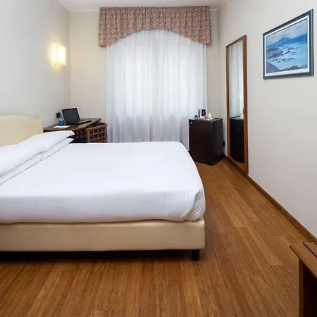 Best Western Hotel Crimea-3