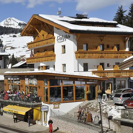 Hotel Europa Dolomites-2